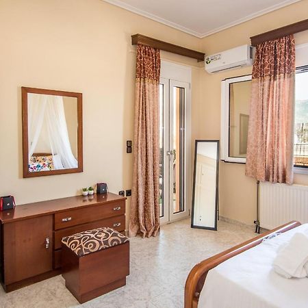 Апартаменты Stefanos House Аргостолион Экстерьер фото