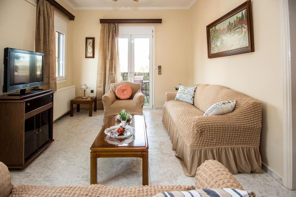 Апартаменты Stefanos House Аргостолион Экстерьер фото